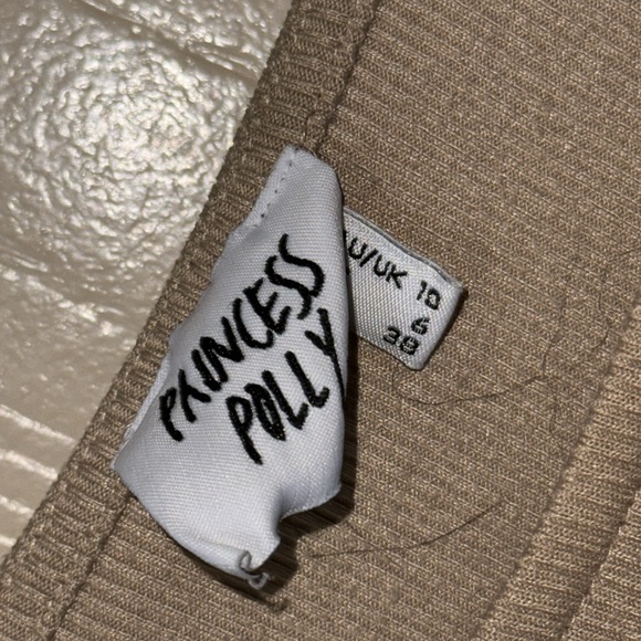 Princess Polly Women's Tan Crop-top - Picture 2 of 2